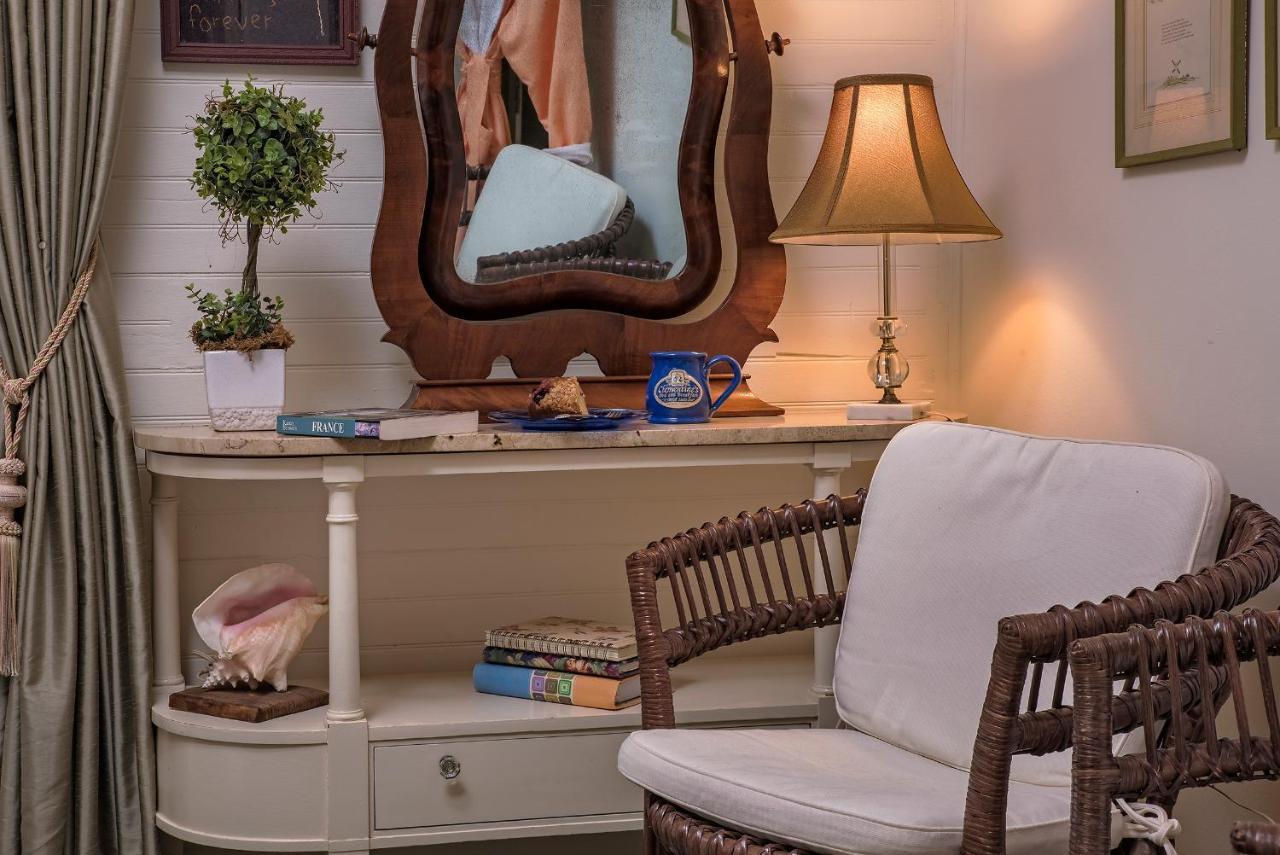 Clementine'S Guest House & Vacation Rentals 아스토리아 외부 사진