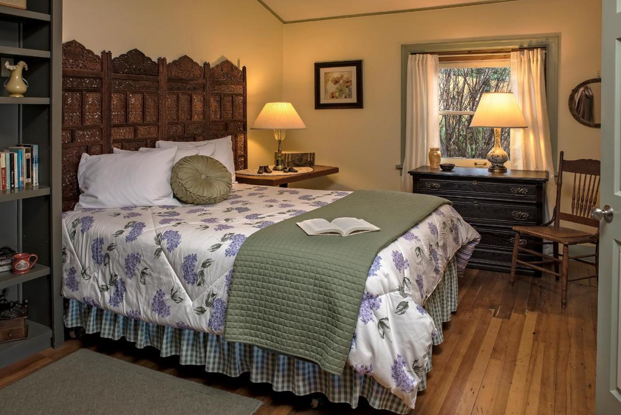 Clementine'S Guest House & Vacation Rentals 아스토리아 외부 사진