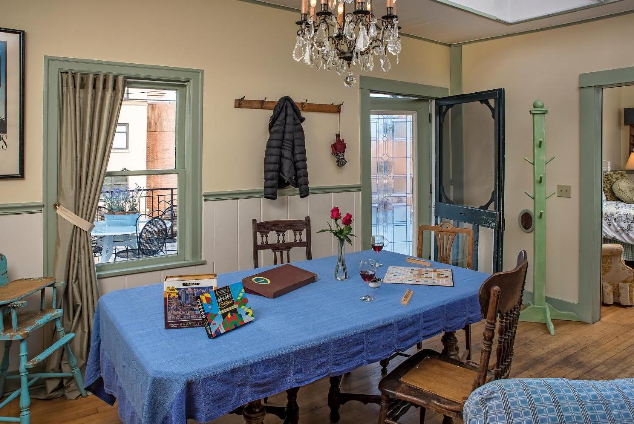 Clementine'S Guest House & Vacation Rentals 아스토리아 외부 사진