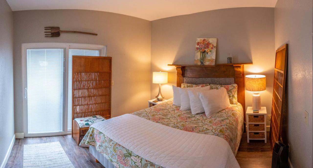 Clementine'S Guest House & Vacation Rentals 아스토리아 외부 사진