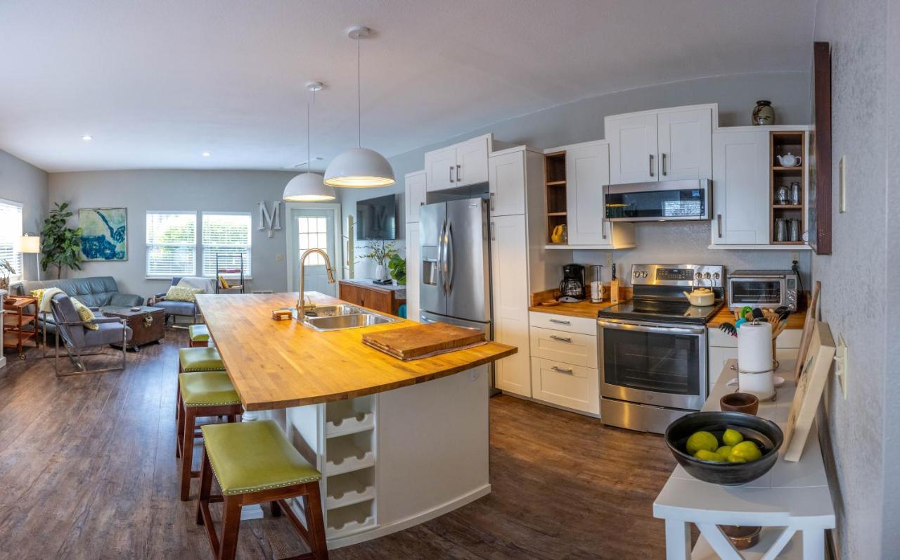 Clementine'S Guest House & Vacation Rentals 아스토리아 외부 사진
