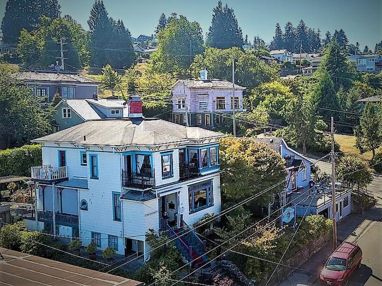 Clementine'S Guest House & Vacation Rentals 아스토리아 외부 사진