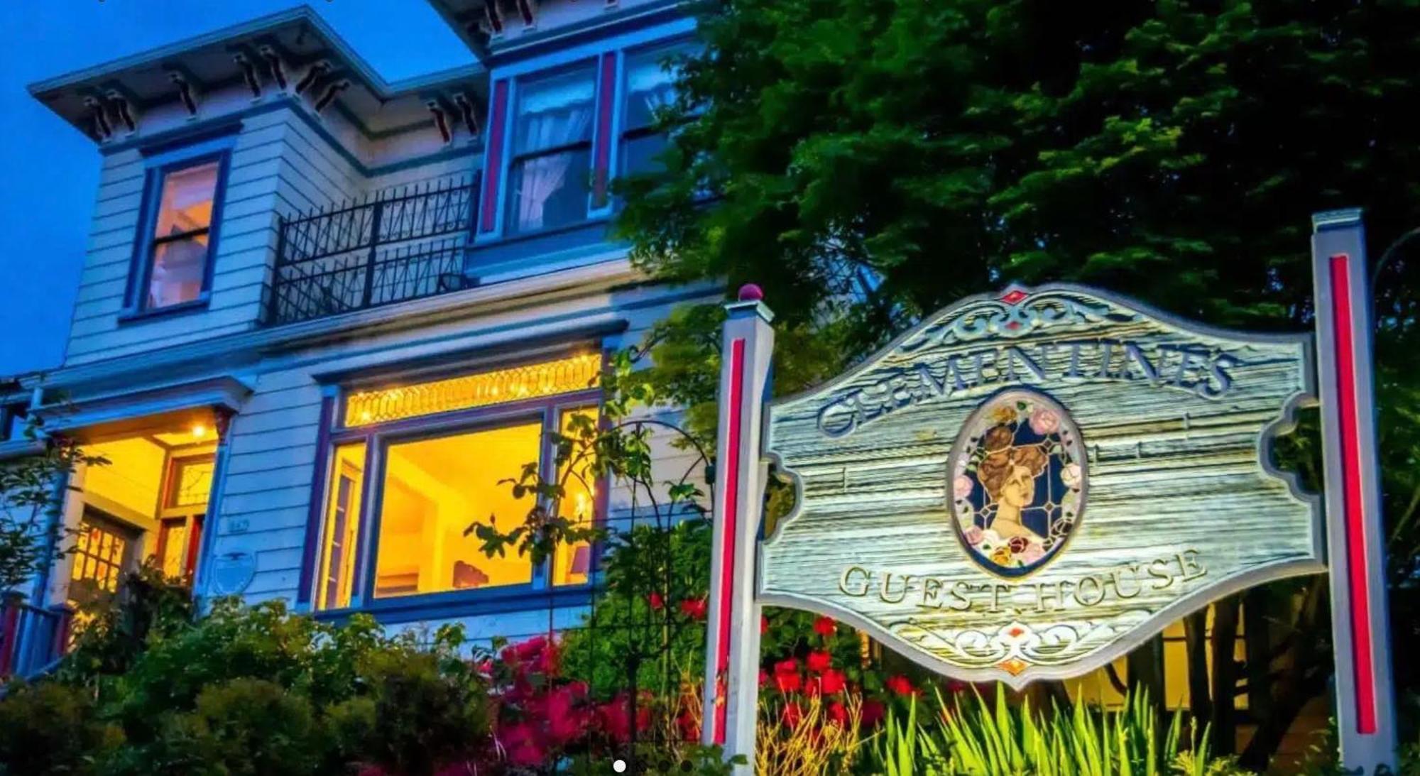 Clementine'S Guest House & Vacation Rentals 아스토리아 외부 사진